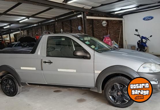 Camionetas - Fiat STRADA WORKING 2017 GNC 206000Km - En Venta