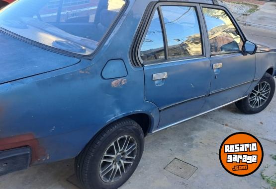 Autos - Renault 18 2.0 L 1983 GNC 343000Km - En Venta