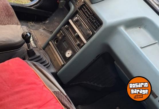 Autos - Renault 18 2.0 L 1983 GNC 343000Km - En Venta