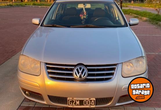 Autos - Volkswagen Bora 2008 Nafta 230000Km - En Venta