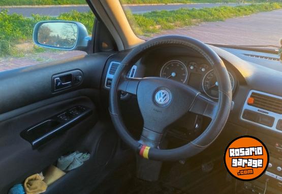 Autos - Volkswagen Bora 2008 Nafta 230000Km - En Venta