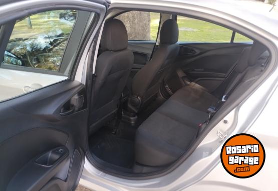 Autos - Fiat CRONOS DRIVE CVT 2023 Nafta 38000Km - En Venta