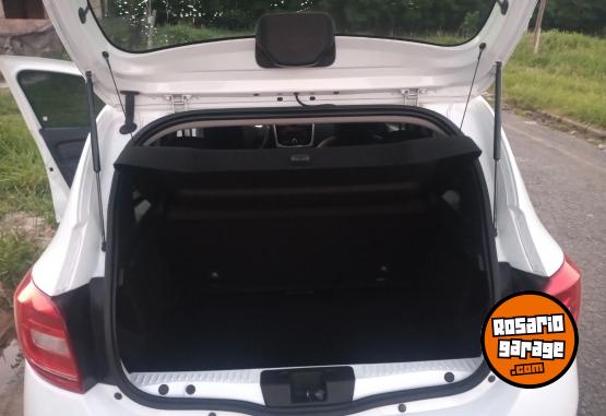 Autos - Renault Sandero 2019 Nafta 147000Km - En Venta