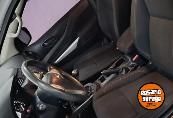 Camionetas - Nissan FRONTIER S 2.3 4x2 d/c 2020 Diesel 191000Km - En Venta