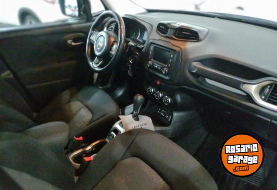 Camionetas - Chrysler JEEP RENEGADE 2017 Nafta 188000Km - En Venta