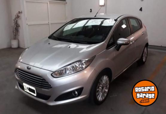 Autos - Ford Fiesta kinetic se 2014 Nafta 125000Km - En Venta