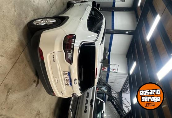 Camionetas - Jeep Compass sport 2023 Nafta 70000Km - En Venta