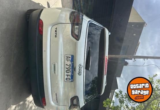 Camionetas - Jeep Compass sport 2023 Nafta 70000Km - En Venta