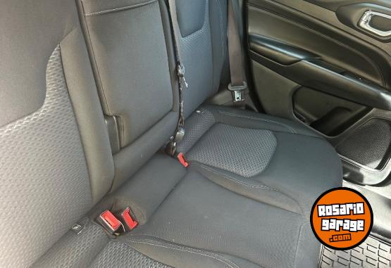 Camionetas - Jeep Compass sport 2023 Nafta 70000Km - En Venta