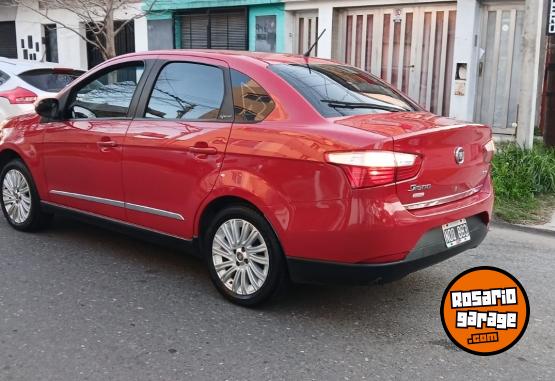 Autos - Fiat Gran Siena 2014 GNC 118000Km - En Venta