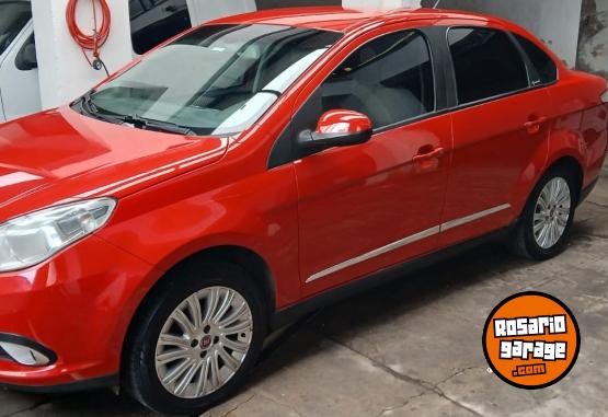 Autos - Fiat Gran Siena 2014 GNC 118000Km - En Venta