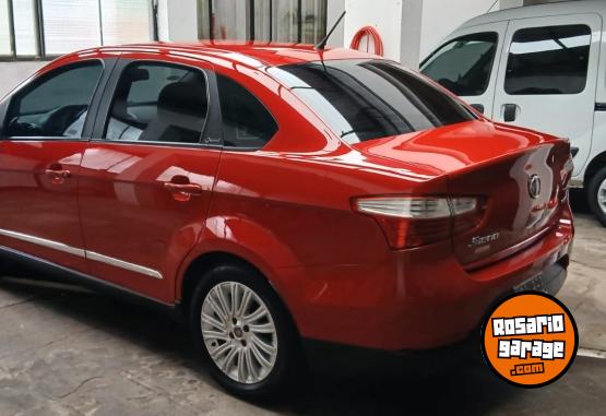 Autos - Fiat Gran Siena 2014 GNC 118000Km - En Venta