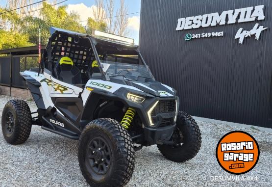 Cuatris y UTVs - Polaris RZR 1000 XP 2021 5000Km - En Venta