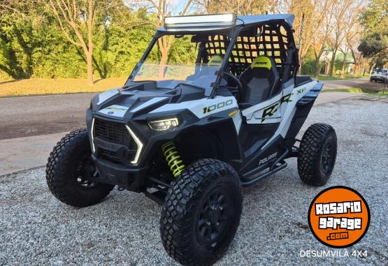 Cuatris y UTVs - Polaris RZR 1000 XP 2021 5000Km - En Venta