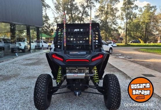 Cuatris y UTVs - Polaris RZR 1000 XP 2021 5000Km - En Venta