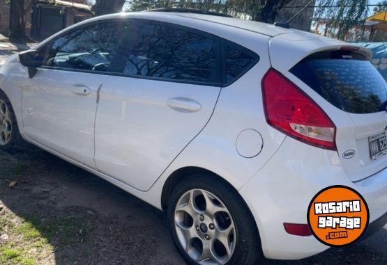 Autos - Ford Fiesta Kinetic 1.6 Full 2013 GNC 150000Km - En Venta