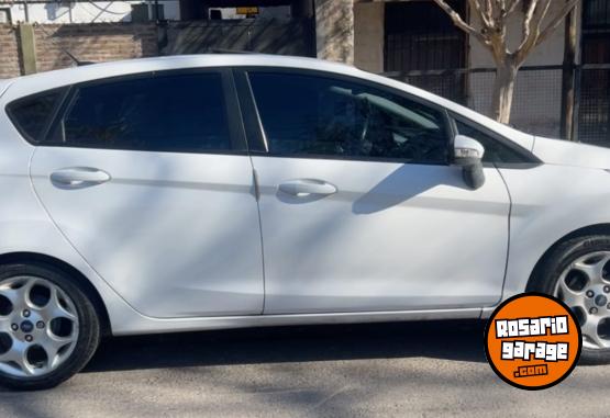Autos - Ford Fiesta Kinetic 1.6 Full 2013 GNC 150000Km - En Venta