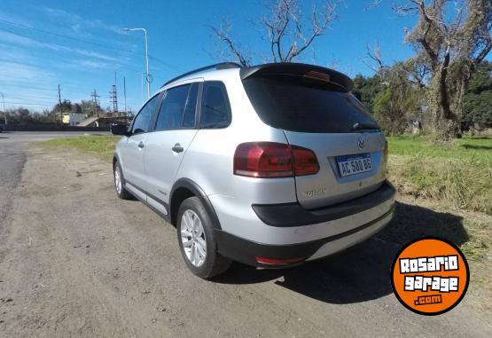 Autos - Volkswagen Suran 1.6L Track 2018 Nafta 98000Km - En Venta