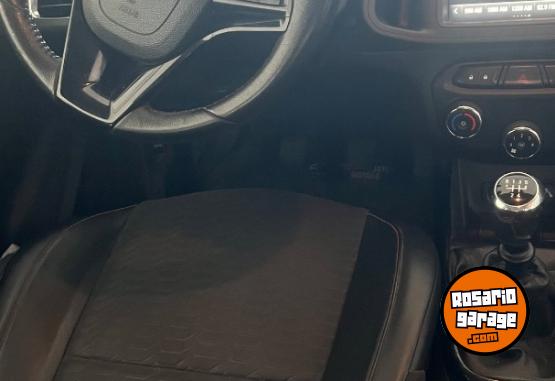 Autos - Chevrolet Ónix ltz 2017 Nafta 114000Km - En Venta