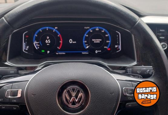 Autos - Volkswagen VIRTUS 1.6 HIGLINE AT 2018 Nafta 93000Km - En Venta