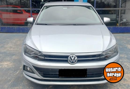 Autos - Volkswagen VIRTUS 1.6 HIGLINE AT 2018 Nafta 93000Km - En Venta