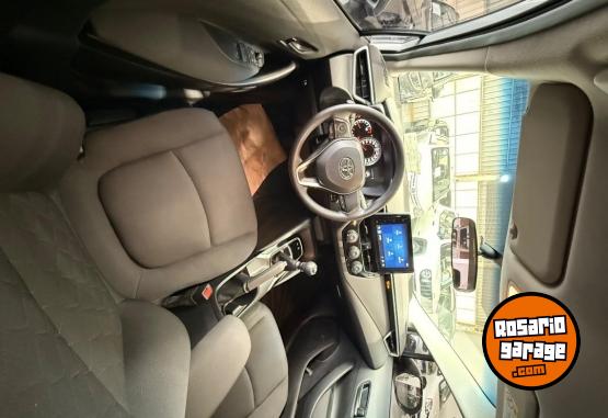 Autos - Toyota Corolla XLI 2022 Nafta 52841Km - En Venta