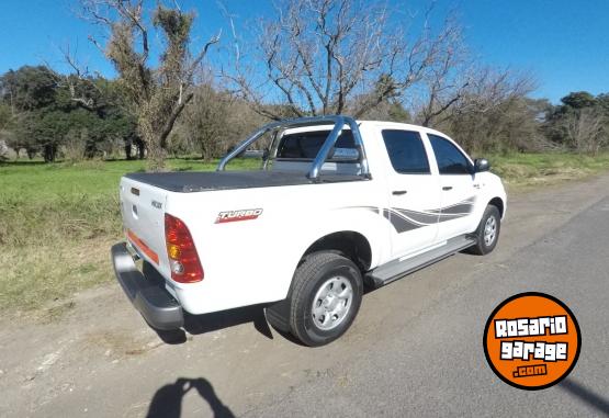 Camionetas - Toyota Hilux DX 2.5TDI 4x2 2011 Diesel 170000Km - En Venta