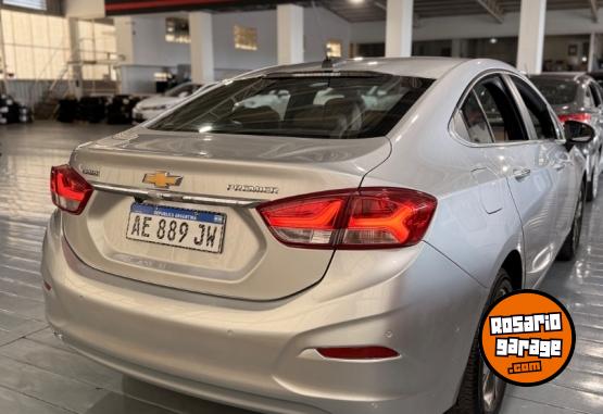 Autos - Chevrolet Cruze premier 4p 2021 Nafta 100377Km - En Venta