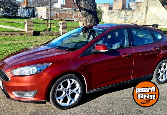 Autos - Ford FOCUS SE PLUS 2017 2017 Nafta 118500Km - En Venta