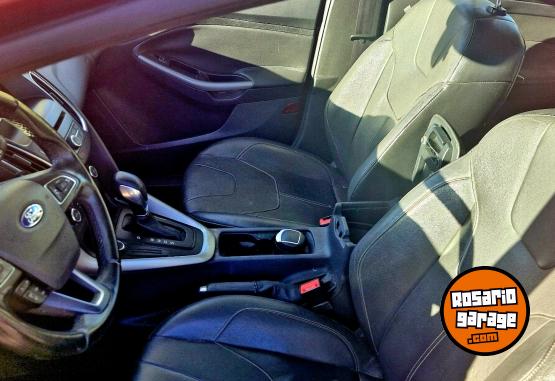 Autos - Ford FOCUS SE PLUS 2017 2017 Nafta 118500Km - En Venta