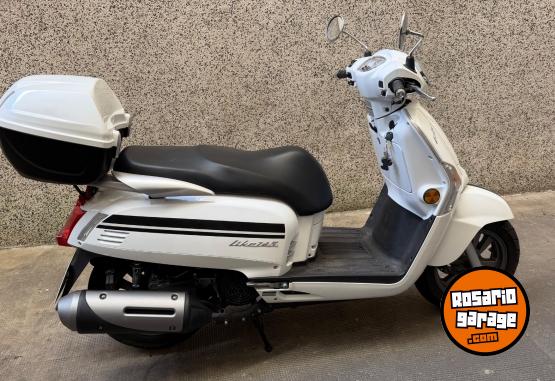 Motos - Kymco Like 125 2025 Nafta 1780Km - En Venta