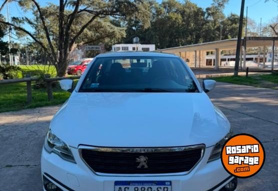 Autos - Peugeot 301 allure 2018 Nafta 170000Km - En Venta
