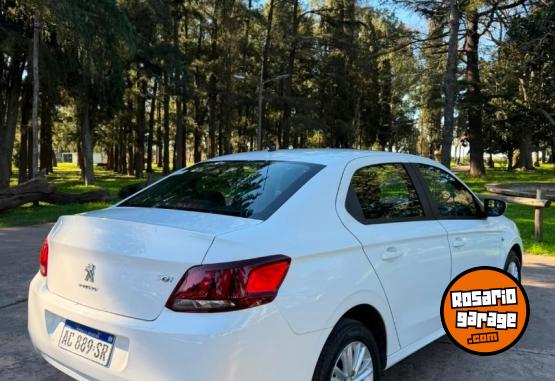 Autos - Peugeot 301 allure 2018 Nafta 170000Km - En Venta
