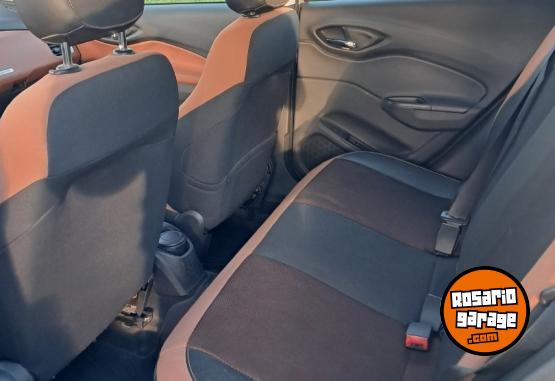 Autos - Chevrolet Onix Active 2017 Nafta 120000Km - En Venta