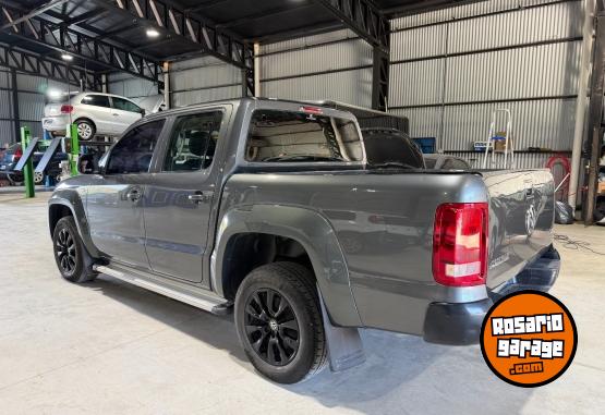 Camionetas - Volkswagen Amarok 2.0Tdi 4X2 Dc Com 2017 Diesel 175000Km - En Venta
