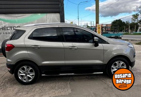Autos - Ford Ecosport Titanium con GNC 2015 GNC 160000Km - En Venta