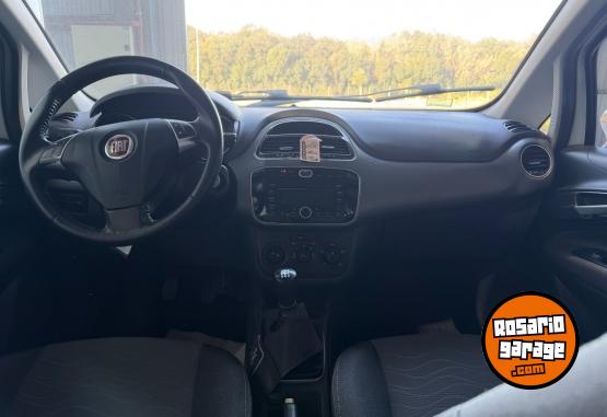 Autos - Fiat Punto 1.6 Essence L13 2014 Nafta 115000Km - En Venta