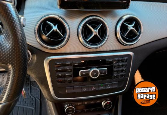 Autos - Mercedes Benz Cla 200 2014 Nafta 165000Km - En Venta