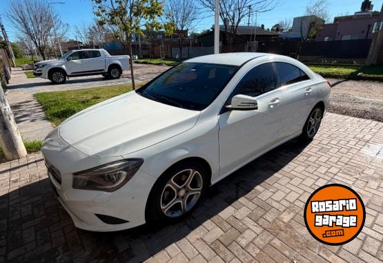 Autos - Mercedes Benz Cla 200 2014 Nafta 165000Km - En Venta