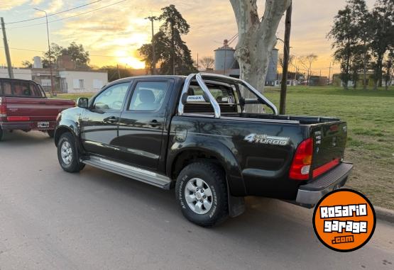 Camionetas - Toyota Hilux 2007 Diesel 285000Km - En Venta