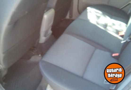 Autos - Ford FOCUS TREND 2013 Nafta 135000Km - En Venta