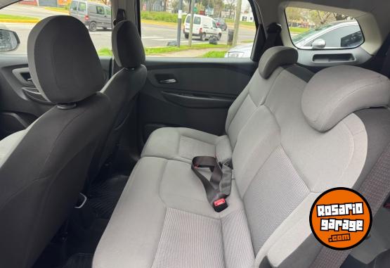 Autos - Chevrolet SPIN LTZ 1.8 7 ASIENTOS 2017 Nafta 95000Km - En Venta