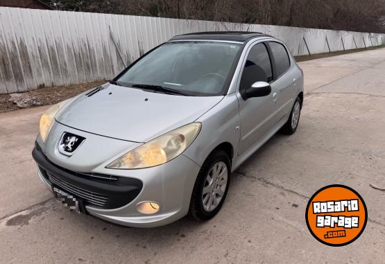 Autos - Peugeot 207 2011 Diesel 230000Km - En Venta