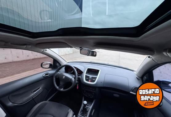 Autos - Peugeot 207 2011 Diesel 230000Km - En Venta