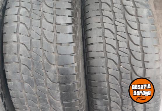 Accesorios para Autos - Juego de Llantas 18 Toyota Hilux Srx MUY BUENAS. $2.200.000 las 4. NO BAJO PRECIO - En Venta