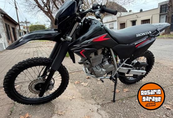 Motos - Honda Tornado 2013 Nafta 32000Km - En Venta