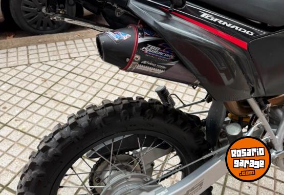 Motos - Honda Tornado 2013 Nafta 32000Km - En Venta