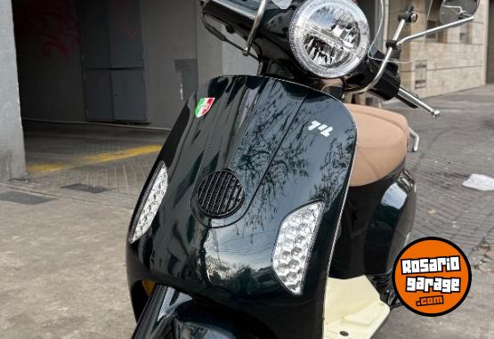 Motos - Motomel Strato euro 2025 Nafta 1600Km - En Venta