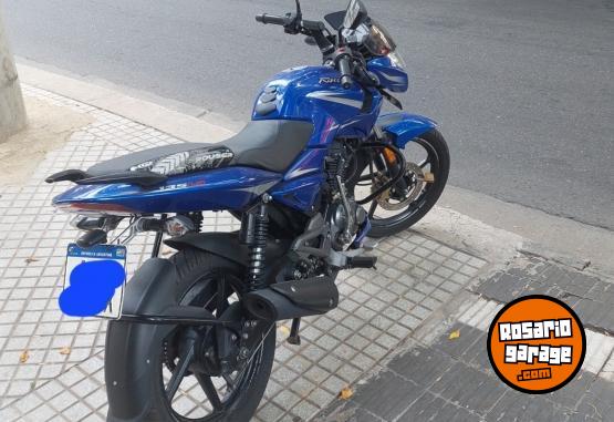Motos - Bajaj Rouser 135 ls 2020 Nafta 11500Km - En Venta