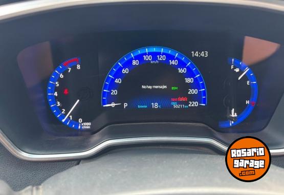 Autos - Toyota COROLLA CROSS SEG NAFTA 2023 Nafta 51000Km - En Venta